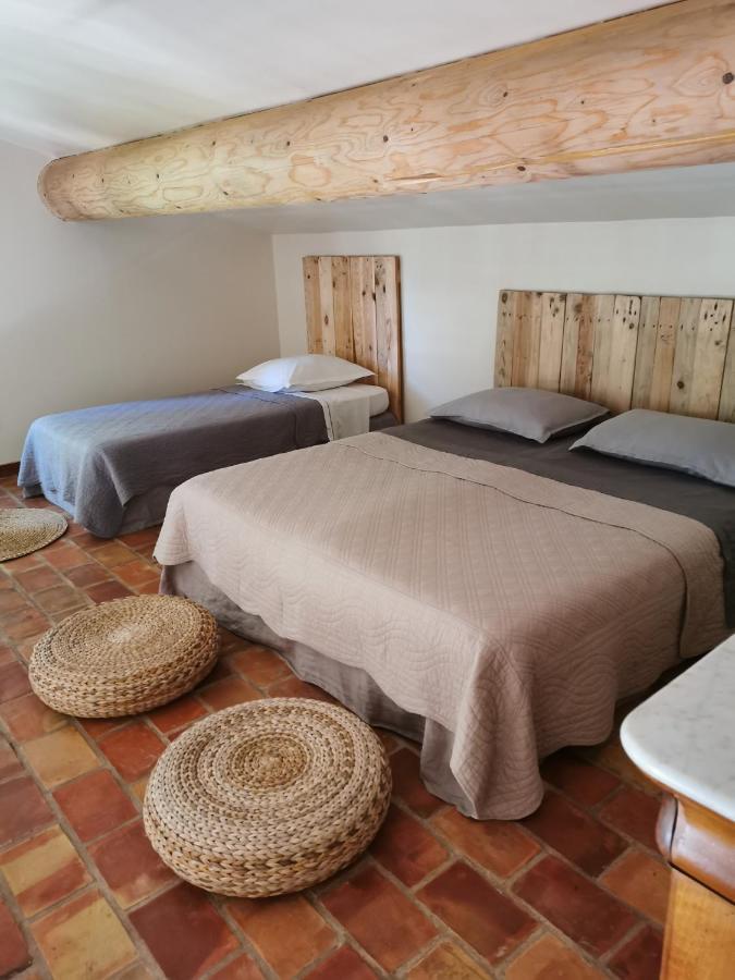 Les Anes De Petit Jean Hotel ปิแอร์เฟอ-ดู-วา ภายนอก รูปภาพ